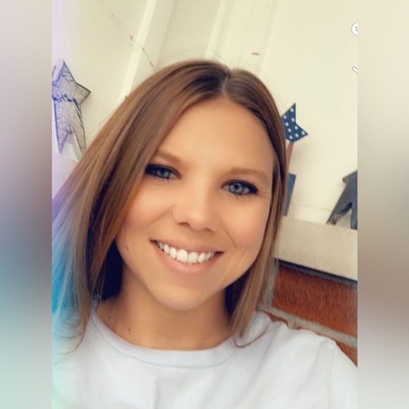 Meet your Posher, Kylee - Picture 3 of 10